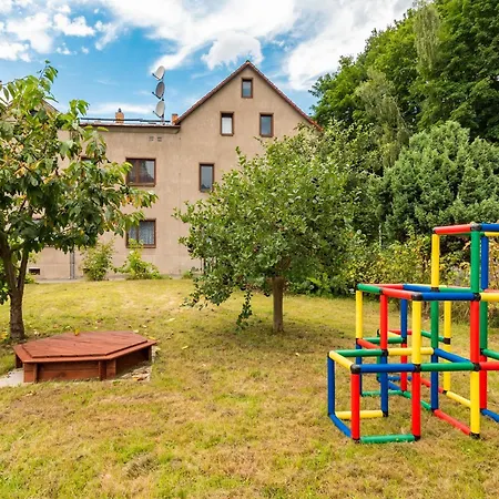 In Sebnitz, Cleaning Included